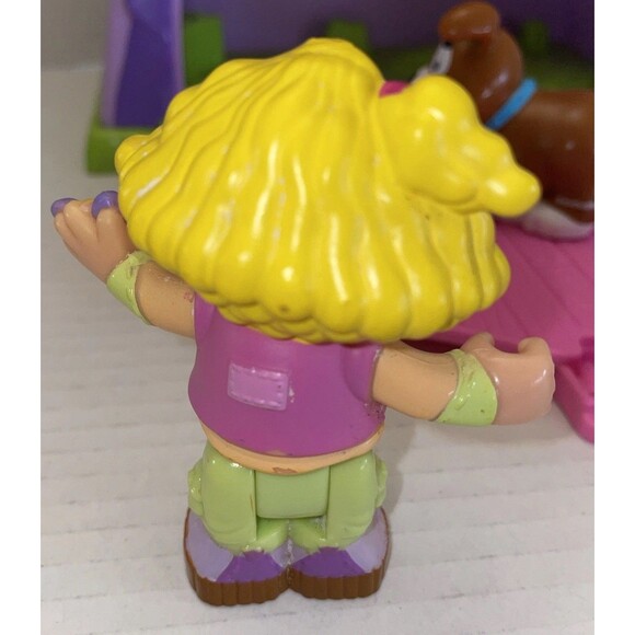 Fisher Price Little People Sarah Lynn and Her Camping Adventure 2007 Figures Lot - Picture 12 of 16